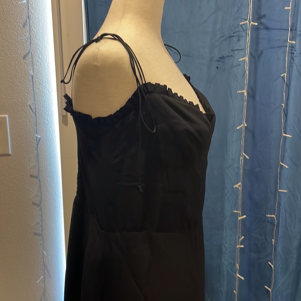 Reformation The Ronan MIDI Dress - Picture 9 of 14